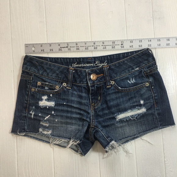 American Eagle Outfitters Pants - ❤️AE Jeans Womens Shorts SZ 00 Distressed Artworks